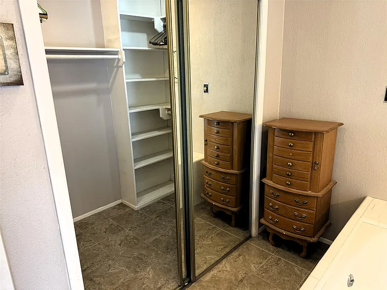 62 Evanston St #2/5 — Photo 16