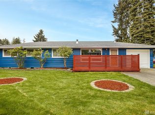 21807 12th Ave S, Seattle, WA 98198