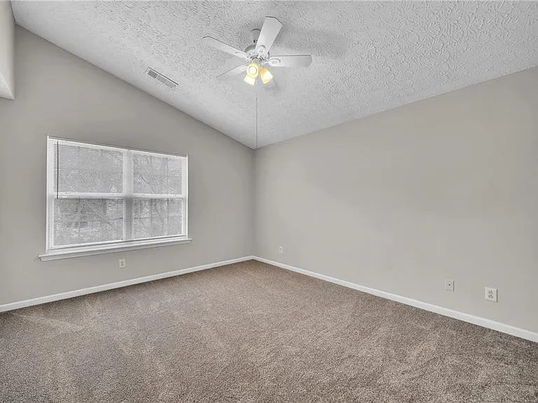 225 Osmanthus Way — Photo 22