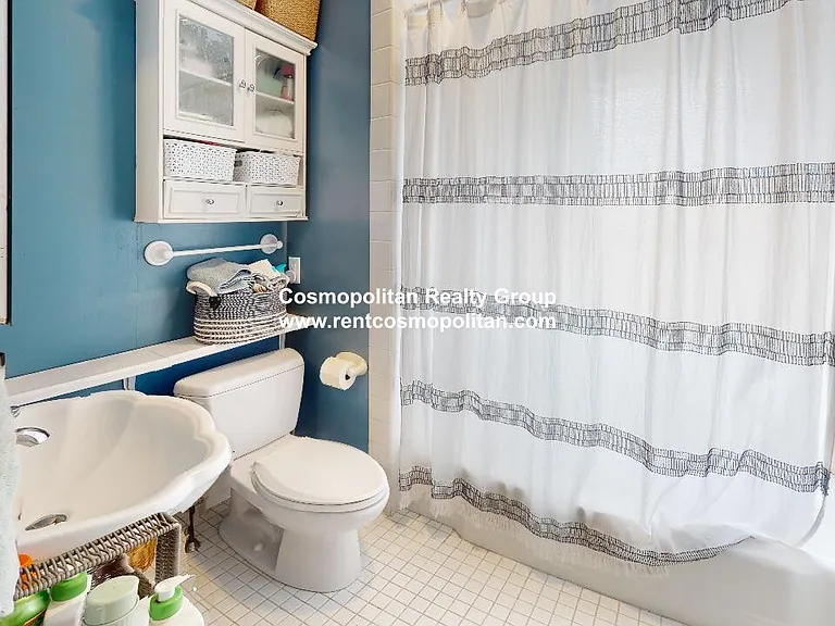 41 Winchester St — Photo 10