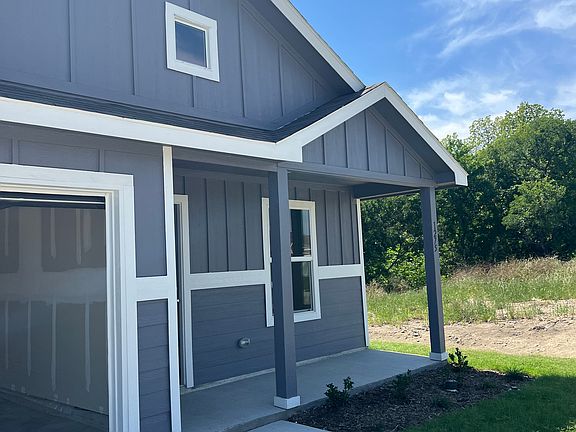 2nd image of 1275 Eclipse Ln