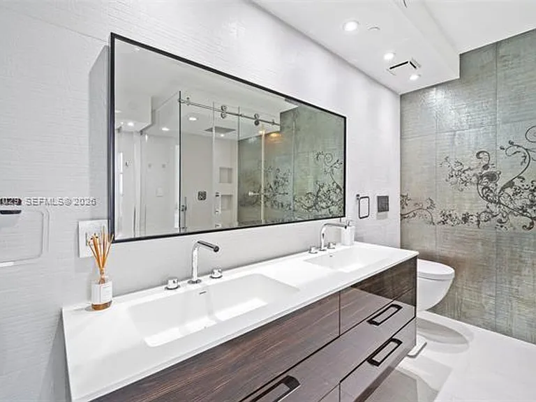 19195 Mystic Pointe Dr #1107 — Photo 21