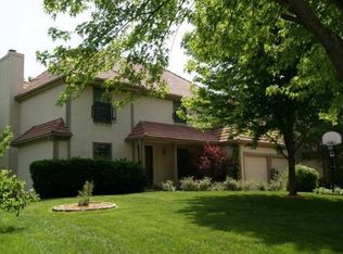 1304 Stone Meadows Dr, Lawrence, KS 66049