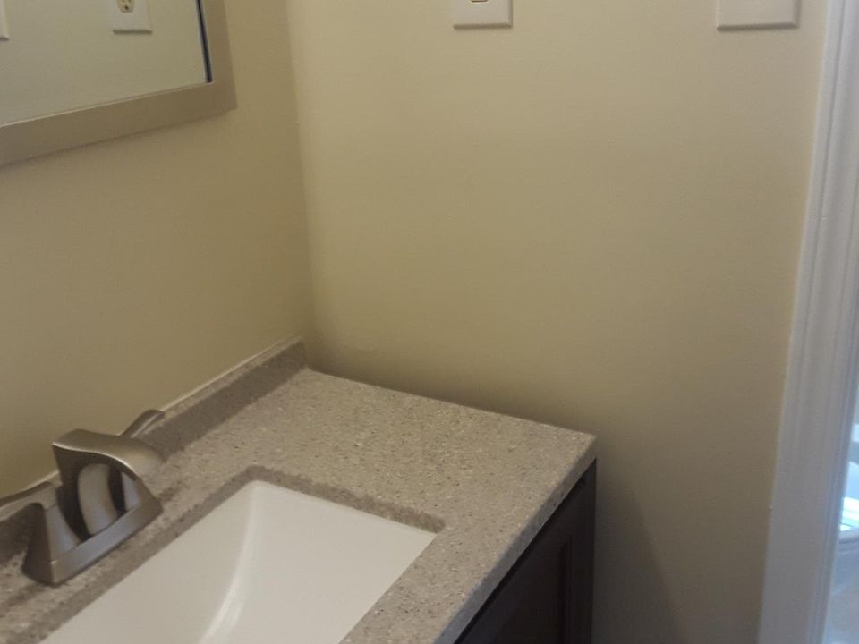 2nd image of 10049 S Gramercy Pl #B