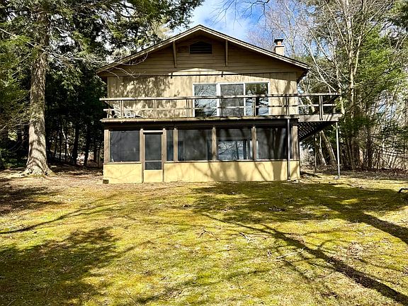 4th image of 77 Floodwood Rd