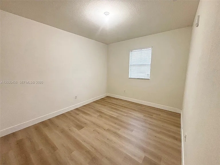 10620 NW 88th St #216 — Photo 11