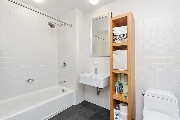 Rented by Compass | media 30