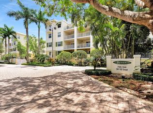 7518 SW 102nd St #109, Pinecrest, FL 33156