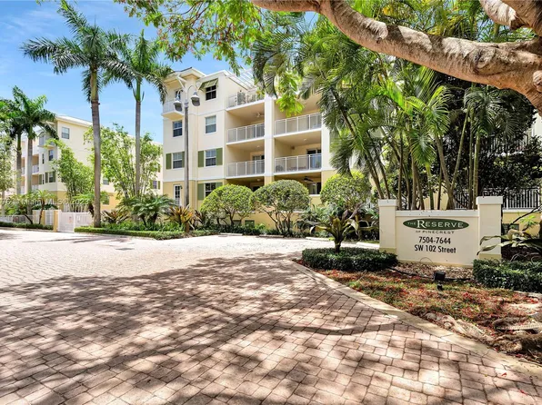 7518 SW 102nd St #109, Pinecrest, FL 33156