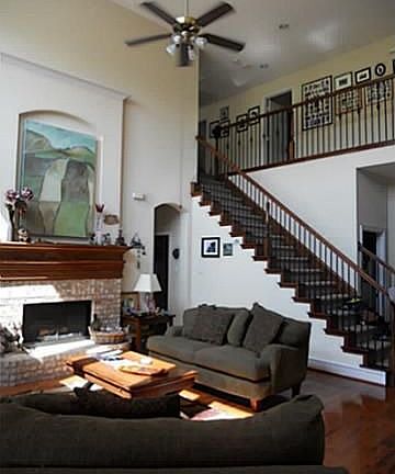 5th image of 9151 Blanco Dr