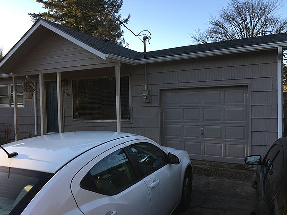3rd image of 1165 Larkspur Ln NW