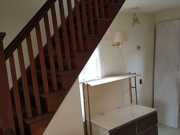 5th image of 8032 State St