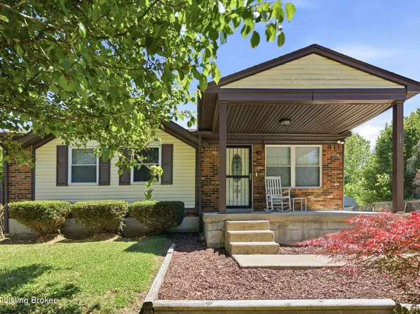 2408 Parliament Ct, Louisville, KY 40272