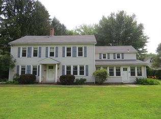 46 Middle St, Hadley, MA 01035