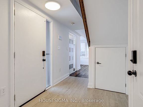 5th image of 1264 Merton Rd