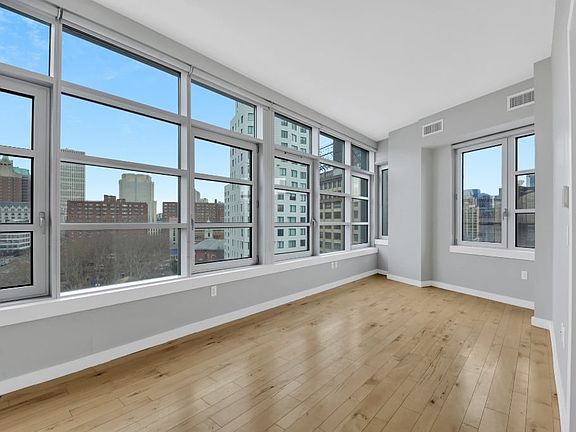 4th image of 60 Duffield St APT 11A