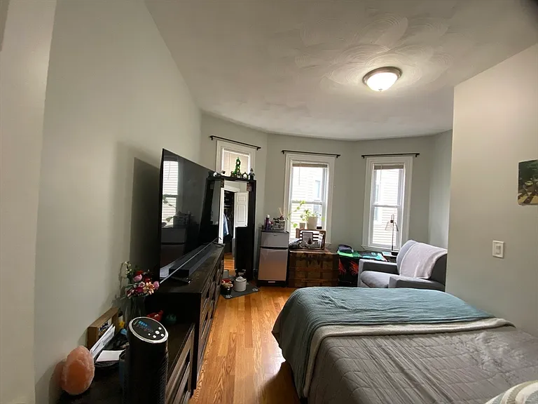 13 Hendry St #3 — Photo 7