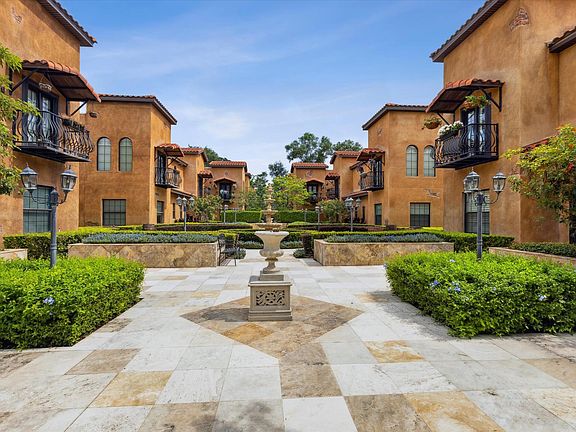 2nd image of 500 Palermo Vista Ct
