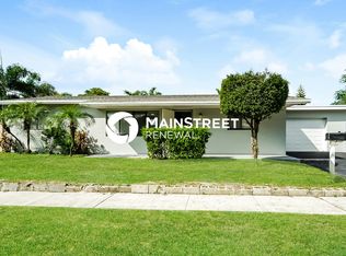 6700 Douglas St, Hollywood, FL 33024
