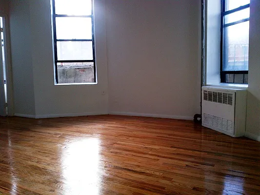 Rented by Next Door Realty NYC | media 18