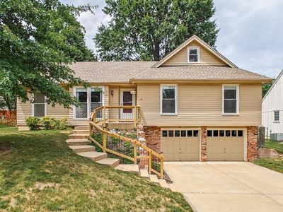 12118 W 99th Ter, Lenexa, KS, 66215