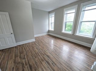 4642 Virginia Ave, Saint Louis, MO 63111