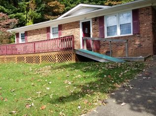 110 Grandridge Rd, Sparta, NC 28675