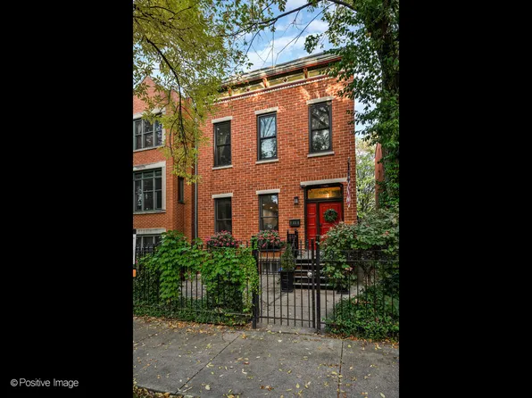 823 S Oakley Boulevard, Chicago, IL 60612