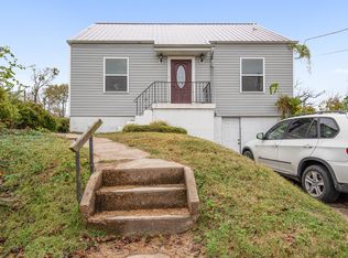 920 Jackson St, Jefferson City, MO 65101