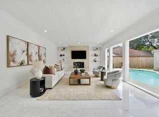10103 Briar Forest Dr, Houston, TX 77042