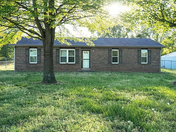 3rd image of 299 Countrywood Pl