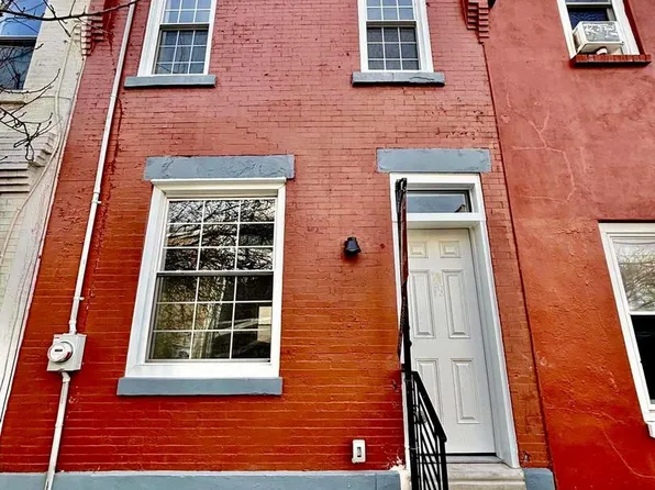 912 N 30th St, Philadelphia, PA 19130