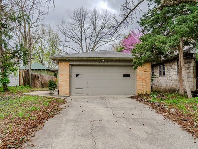 5017 E 14th St, Indianapolis, IN, 46201