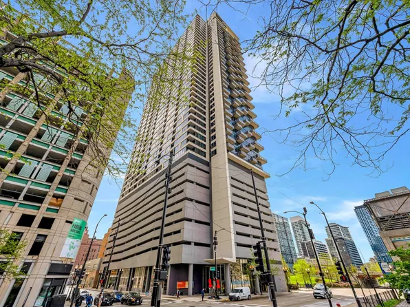 235 W Van Buren St Unit 3614, Chicago, IL 60607