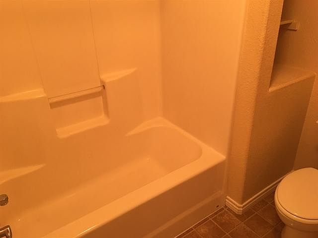 1st image of 1-425 Buckeye Ave #1