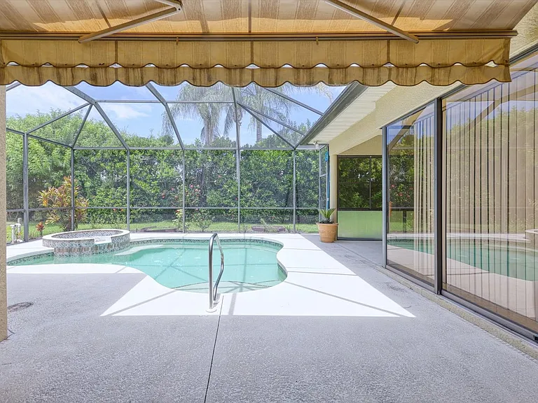 4688 Tuscana Dr — Photo 26