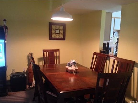 Dining area right off of pass thru kitchen
