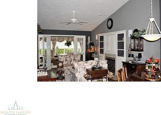 4th image of 33 Aviemore Dr #33