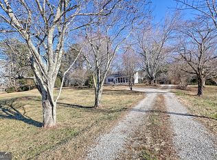 676 Chopped Oak Church Rd, Toccoa, GA 30577