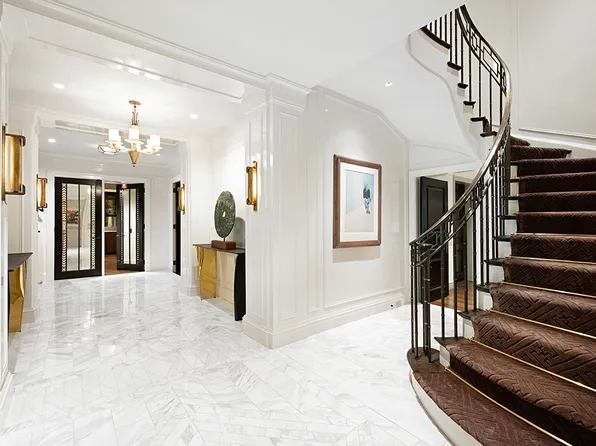 730 Park Avenue image 1 of 24