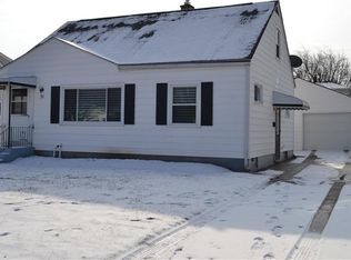 51 Colonial Dr, Tonawanda, NY 14150