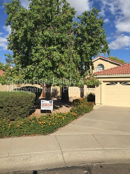 1st image of 3810 E South Fork Dr