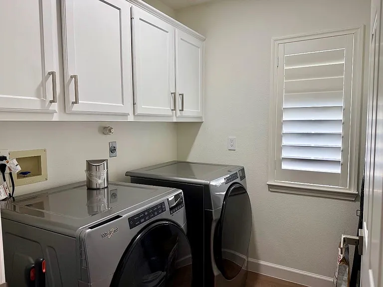 1619 Crescent Green Dr — Photo 19