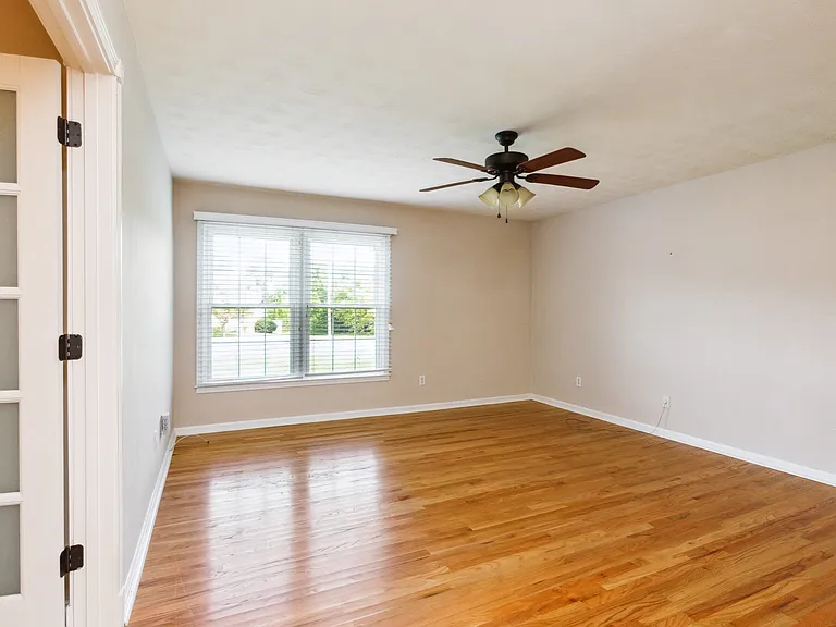 1605 Redwood Way — Photo 19