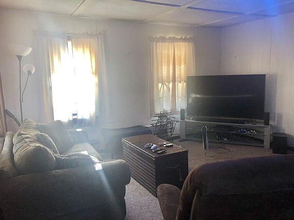 3rd image of 625 County Road 3670