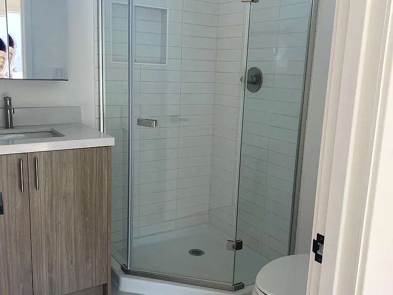 10516 Santa Monica Blvd #4 — Photo 8
