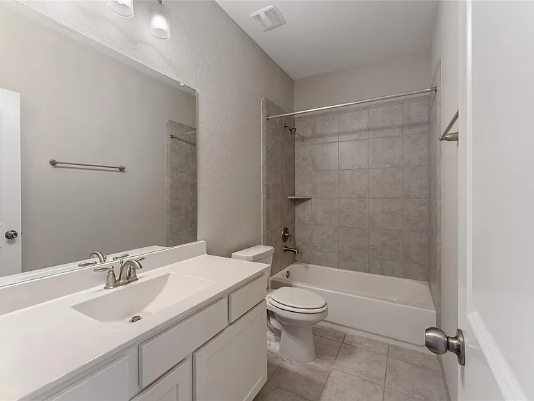 24014 Corinaldo Ct — Photo 34