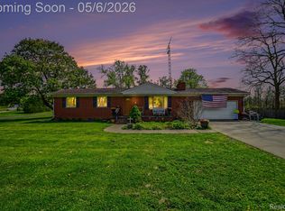 6230 E Bristol Rd, Burton, MI 48519