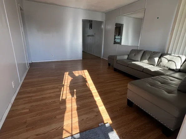 13630 Regentview Ave, Bellflower, CA 90706