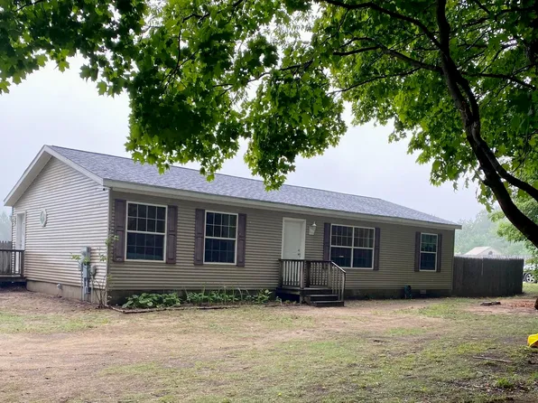119 S Wood Meadows Dr, Buckley, MI 49620